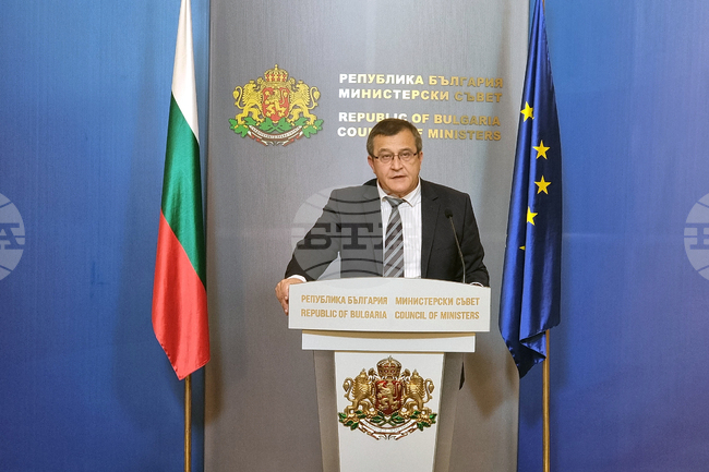 Министерски съвет - Сашо Пенов - брифинг