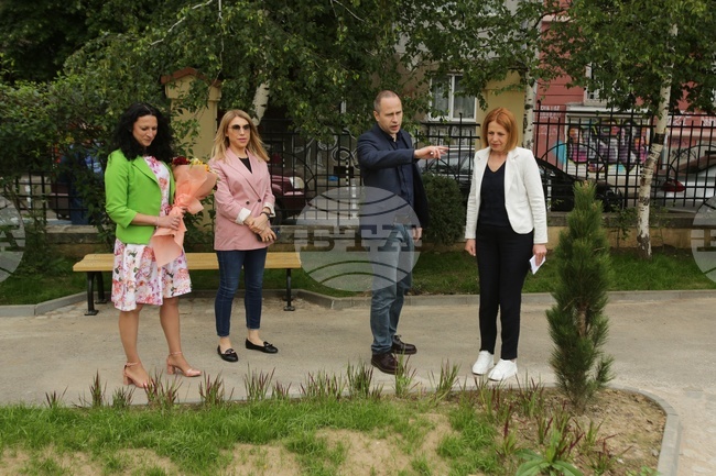 Споделено зелено пространство и зелена класна стая - 20-то основно училище „Тодор Минков“