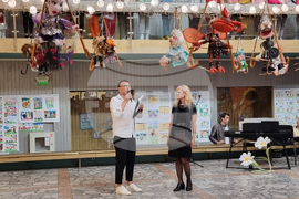 Благоевград - изложба - „Магията на музите“