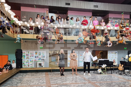 Благоевград - изложба - „Магията на музите“