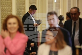 Парламент - кулоари