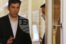 Парламент - кулоари - Кирил Петков