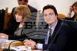 Народно събрание - Комисия по правни въпроси - Крум Зарков