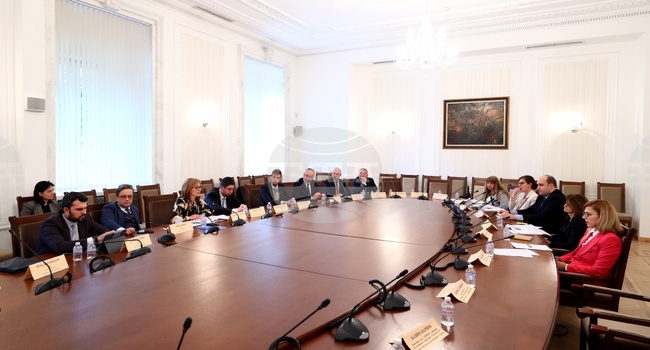 Народно събрание - Комисия по външна политика