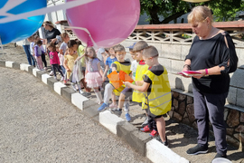 Село Бранище - 1 юни - деца - призив - "Пазете ни!"