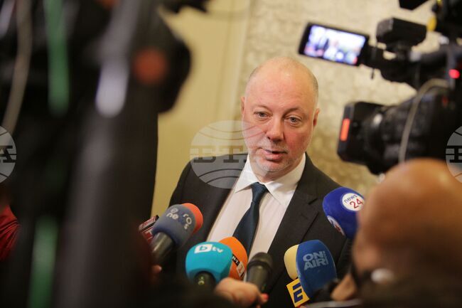 Парламент - Росен Желязков - кулоари