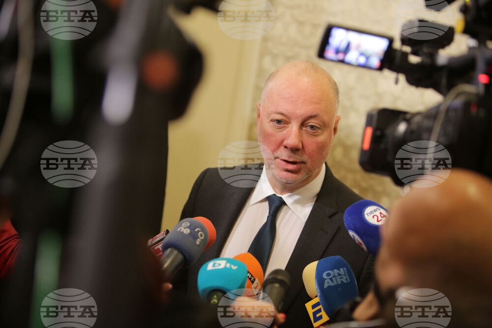 Парламент - Росен Желязков - кулоари