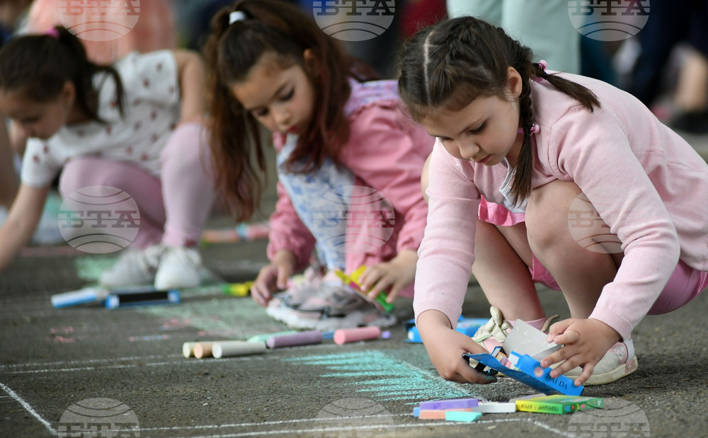 Исперих - Ден на детето - детски рисунки