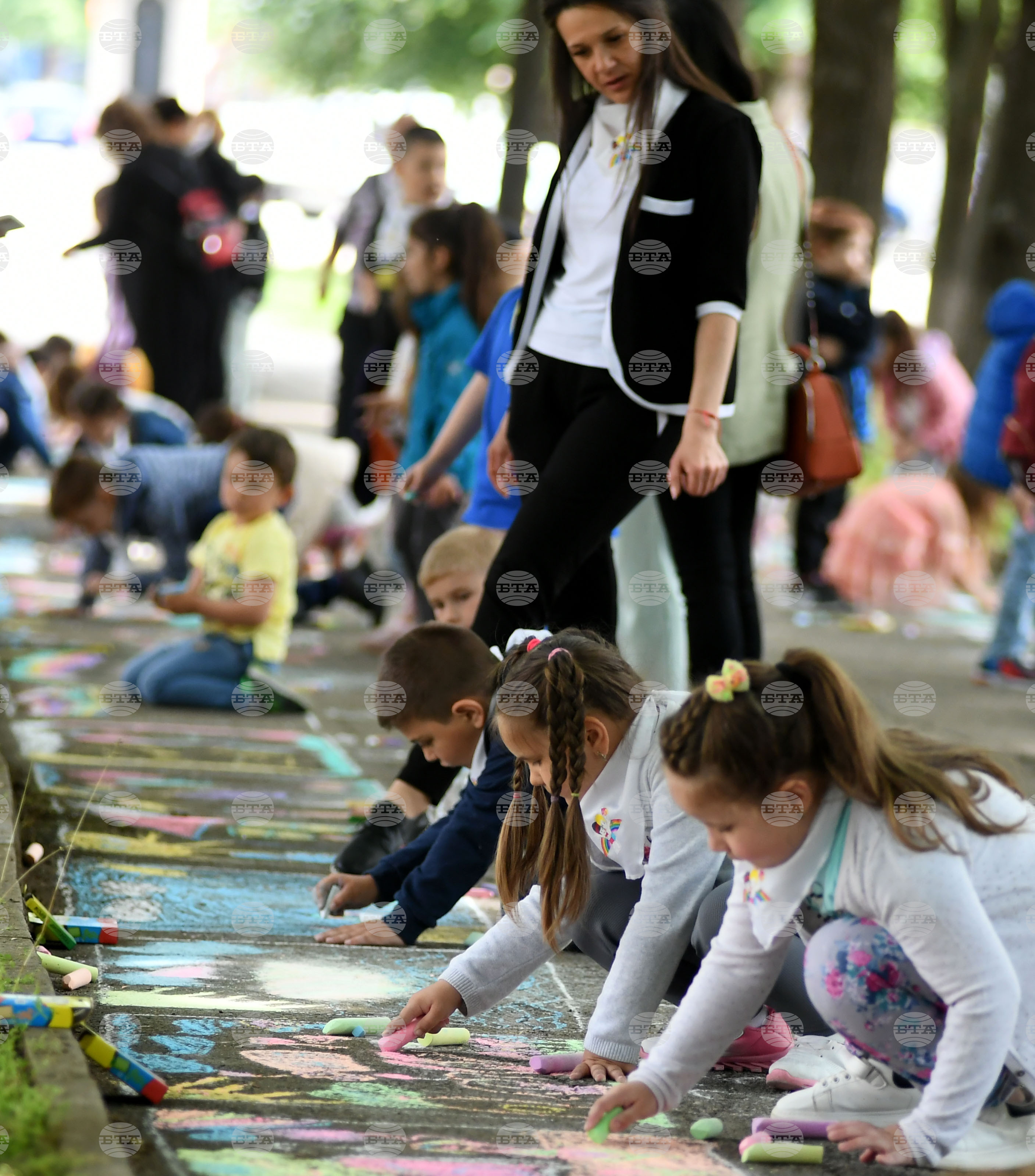 Исперих - Ден на детето - детски рисунки