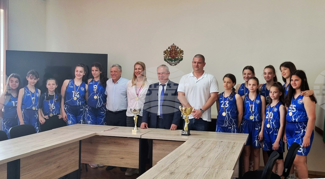  Търговище - Баскетболен клуб „Светкавица“ - среща с кмета