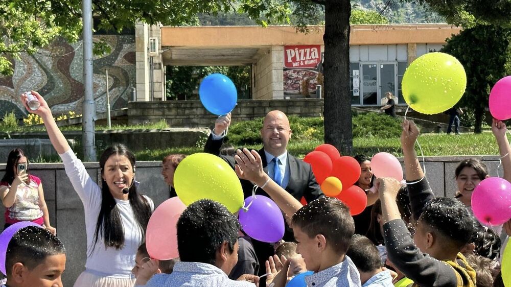 Община Сопот: Радост и усмивки на Празника на детето в Сопот