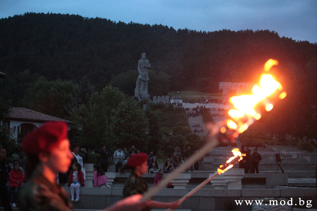 Министерство на отбраната: 2 юни – Денят на Ботев ще бъде отбелязан с участието на представителни военни подразделения