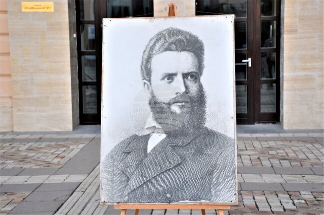 На 2 юни община Елин Пелин ще почете паметта на Христо Ботев