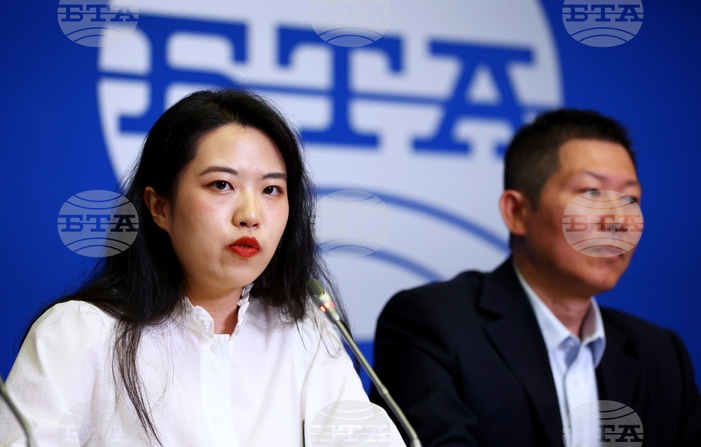 Национален пресклуб на БТА София - пресконференция - „Драконови лодки в България“