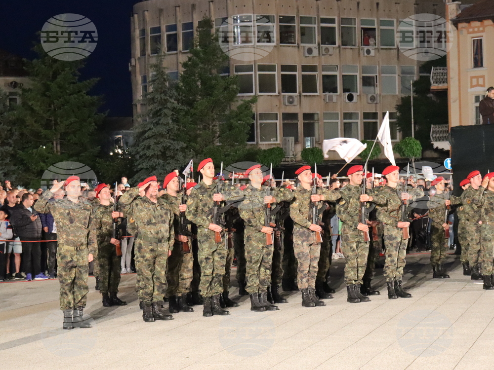 Враца - Ден на Ботев - митинг заря