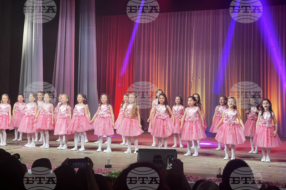 Казанлък - спектакъл “Принцеси на розата”