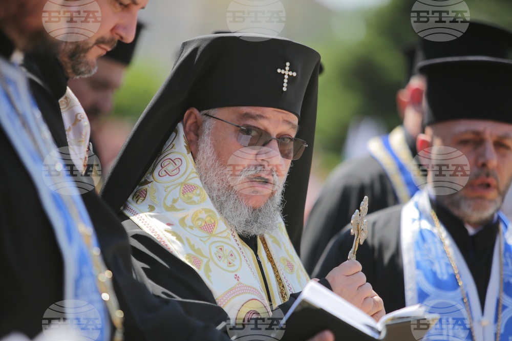 Kazanlak - Ceremonial blessing for prosperity on the occasion of the Day of Kazanlak and official ceremony of hoisting the flag of the town