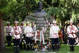 Христо Ботев - бюст-паметник - годишнина