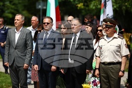 Христо Ботев - бюст-паметник - годишнина