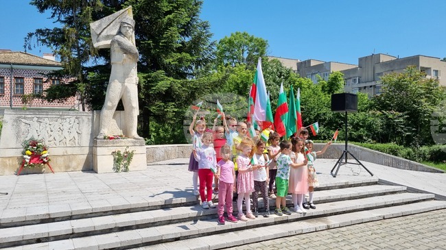 Търговище - Ден на Ботев - общоградско поклонение