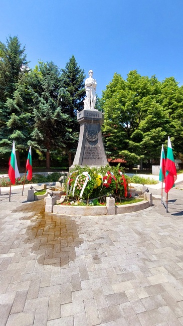 Кюстендил отбеляза Деня на Ботев и на загиналите за свободата на България