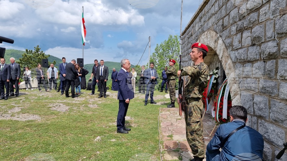 Враца - всенародно поклонение