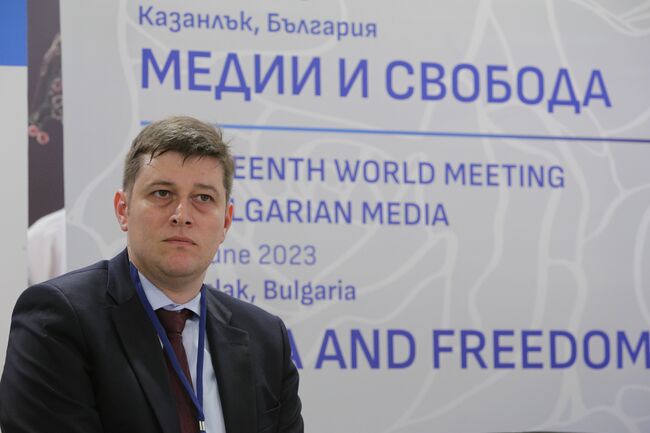 Медиите трябва да осигурим спокойна и свободна среда за журналистите, каза генералният директор на БНР Милен Митев