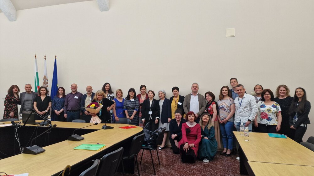 Международна конференция, организирана от Катедрата по български език към Филологическия факултет, в чест на проф. д-р Лилия Илиева събра учени от 6 държави в ЮЗУ „Неофит Рилски“ 