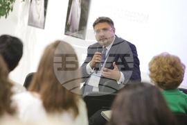 Осемнадесета Световна среща на българските медии 1 - 4 юни 2023, Казанлък - Първи панел - Кирил Вълчев