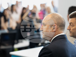 Снимка: Президентство