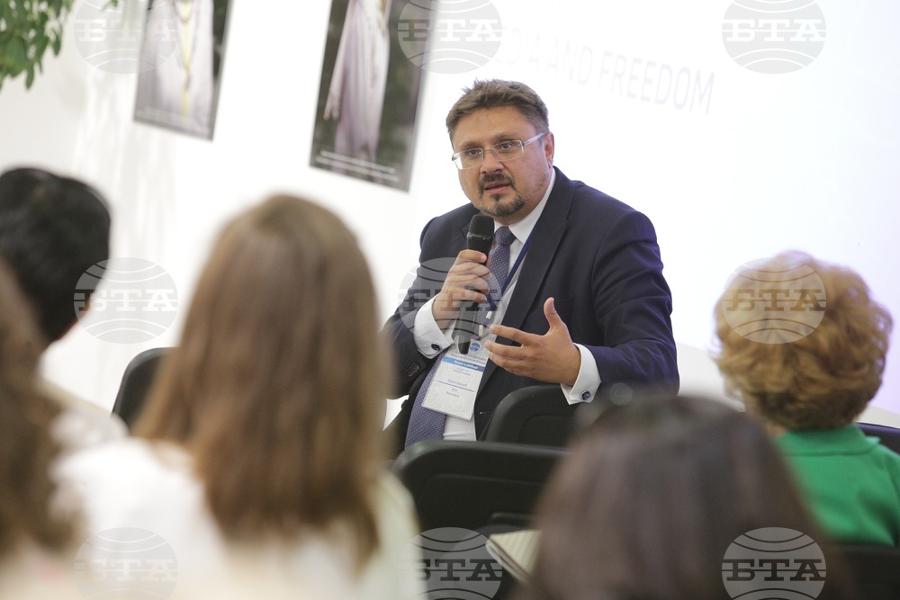 The 18th World Meeting of Bulgarian Media June 1 - 4 in Kazanlak - First Panel - Kiril Valchev