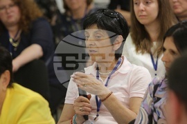 Осемнадесета Световна среща на българските медии 1 - 4 юни 2023, Казанлък - Първи панел - Диана Гласнова