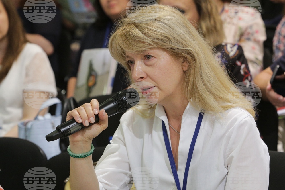 The 18th World Meeting of Bulgarian Media June 1 - 4 in Kazanlak - First Panel - Stoyana Georgieva