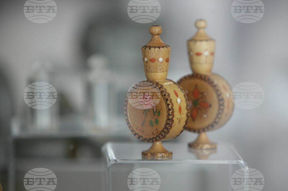 The 18th World Meeting of Bulgarian Media June 1 - 4 in Kazanlak - Visit to Rose Museum