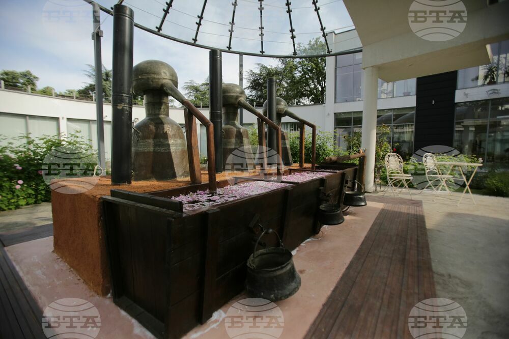 The 18th World Meeting of Bulgarian Media June 1 - 4 in Kazanlak - Visit to Rose Museum