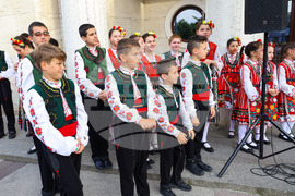 Бургас - Детски фолклорен събор - откриване
