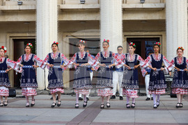 Бургас - Детски фолклорен събор - откриване