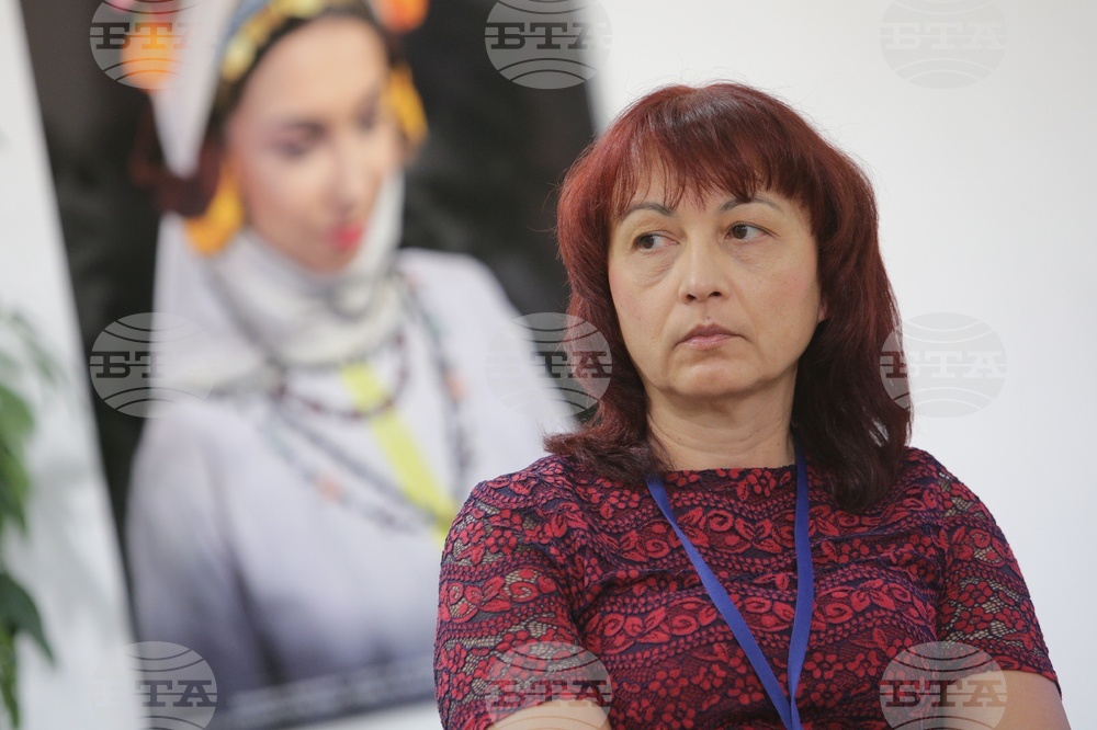 The 18th World Meeting of Bulgarian Media June 1 - 4 in Kazanlak - Panel 2 - Teodora Peeva