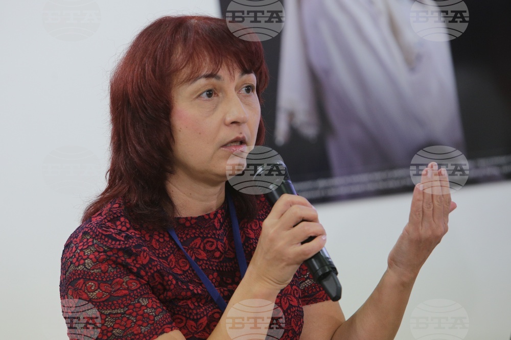 The 18th World Meeting of Bulgarian Media June 1 - 4 in Kazanlak - Panel 2 - Teodora Peeva