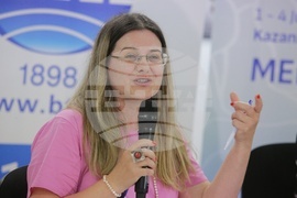 Осемнадесета Световна среща на българските медии 1 - 4 юни 2023, Казанлък - Трети панел - Юлия Баховски