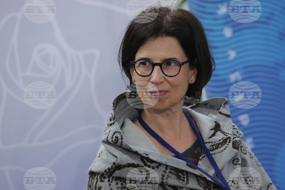The 18th World Meeting of Bulgarian Media June 1 - 4 in Kazanlak - Panel 3 - Gabriela Hadjikostova