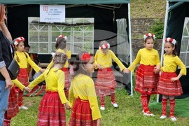 Габрово - Етъра - детски фолклорен фестивал