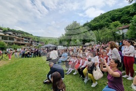 Габрово - Етъра - детски фолклорен фестивал