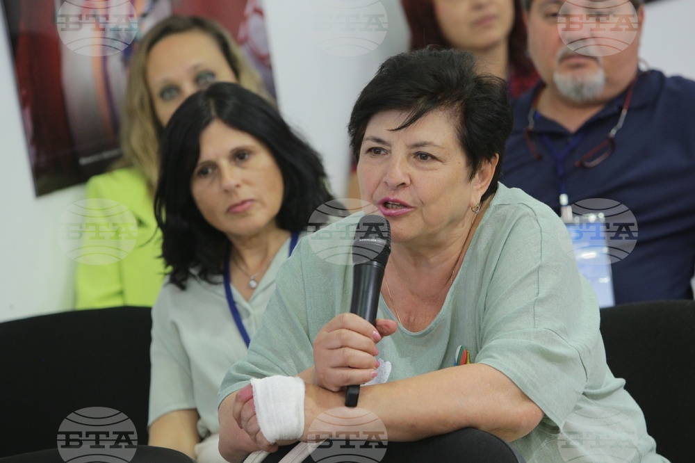 The 18th World Meeting of Bulgarian Media June 1 - 4 in Kazanlak - Panel 3 - Dora Kostova