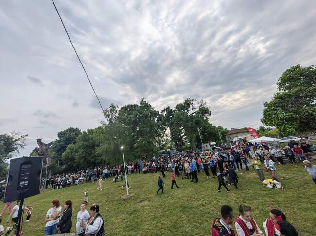 Община Сливен: С пищна програма Самуилово отбеляза празника на селото