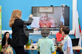 Северна Ирландия - Илияна Йотова - Междуучилищния конкурс по български език - награди