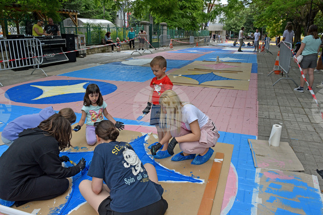 Варна - „Рисуване по асфалт“ - инициатива 