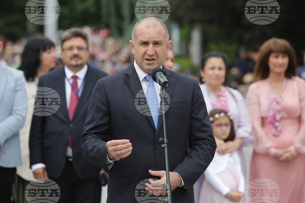 Казанлък - Празник на Розата - шествие