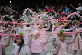 Казанлък - Празник на Розата - шествие