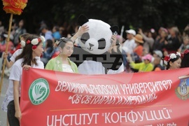 Казанлък - Празник на Розата - шествие